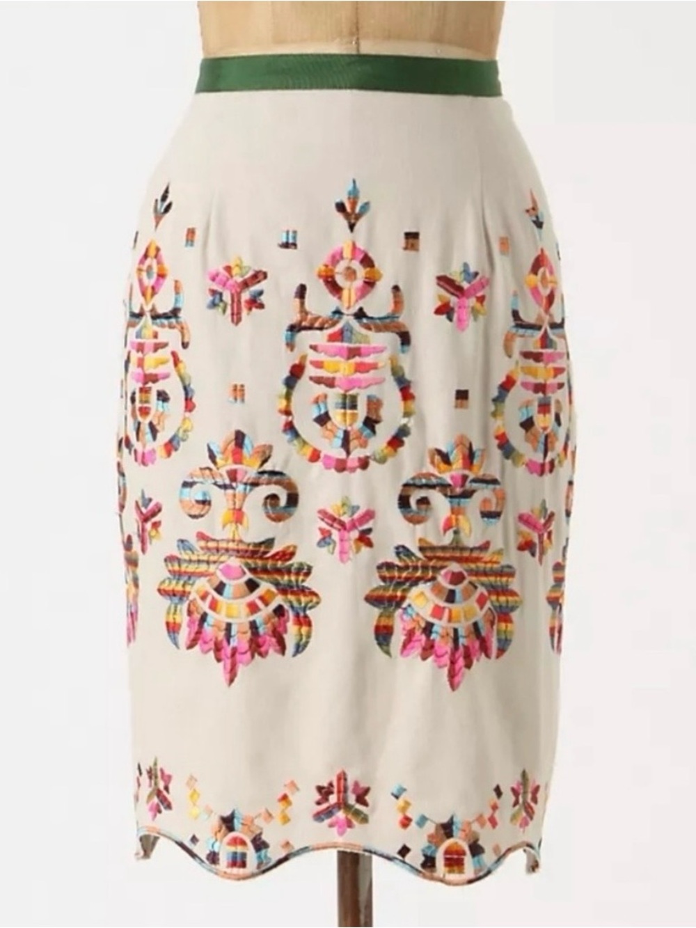 Anthropologie majestic medallions skirt